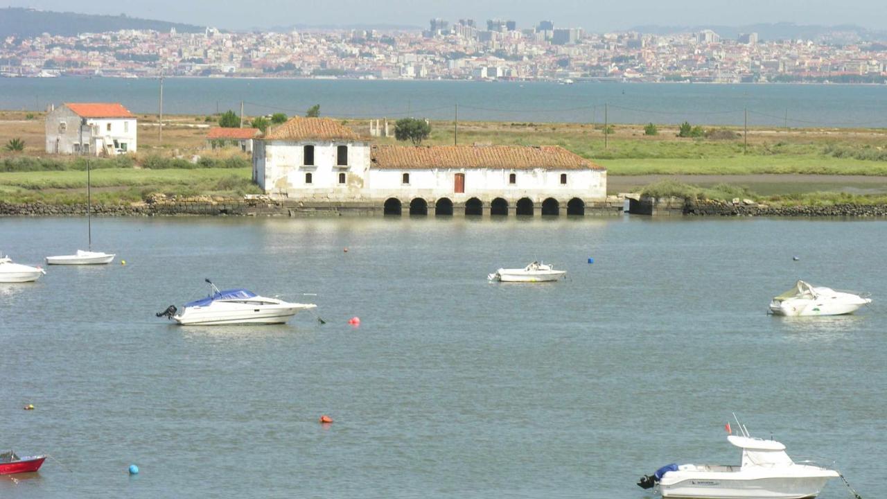 Legendary Bay Suite Temática Seixal  Exterior foto